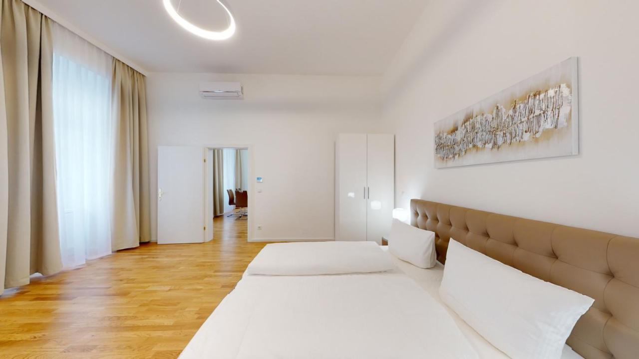 Alon Homes Vienna - Premium City Center Apartments Exterior photo