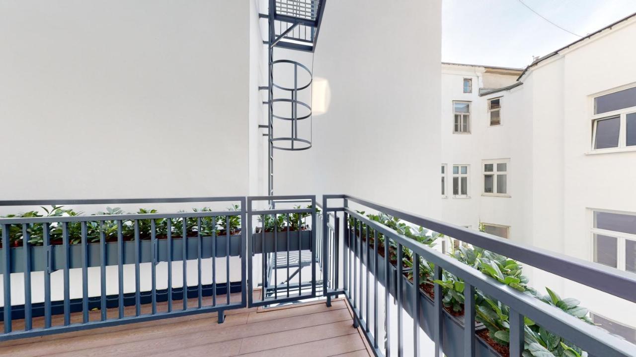 Alon Homes Vienna - Premium City Center Apartments Exterior photo