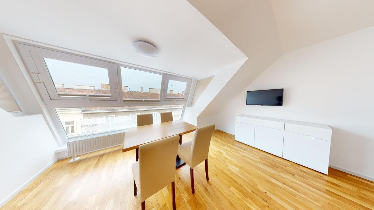 Alon Homes Vienna - Premium City Center Apartments Exterior photo